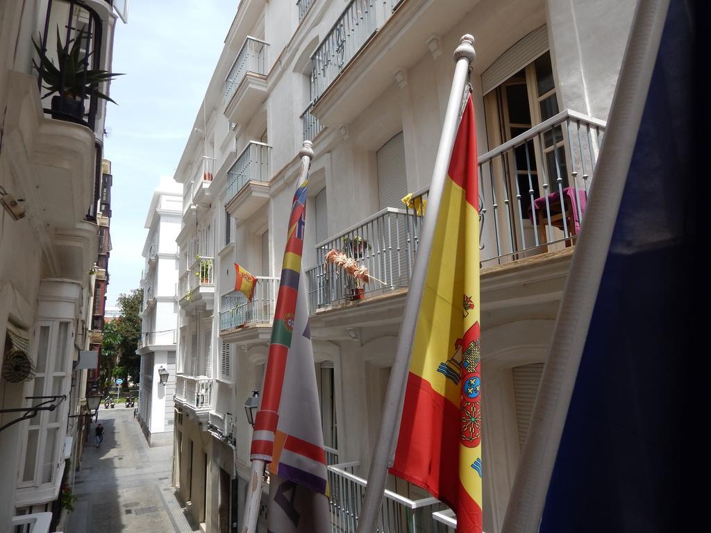 Hostal Canalejas Καντίζ Εξωτερικό φωτογραφία